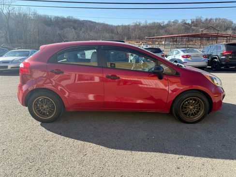 Used 2013 Kia Rio LX w/ PWR Pkg image 4