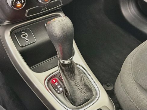 Used 2018 Jeep Compass Sport FWD image 20