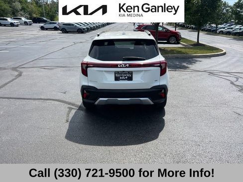 Certified 2024 Kia Seltos S AWD/4WD image 13