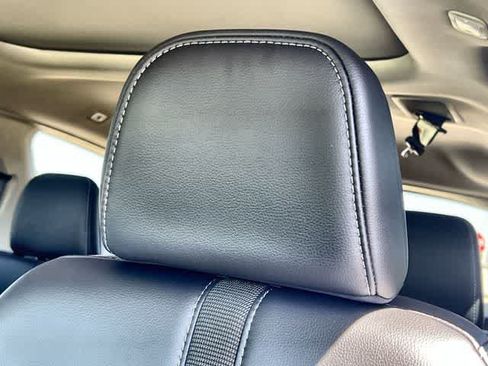 Certified 2024 Honda Pilot Touring image 25