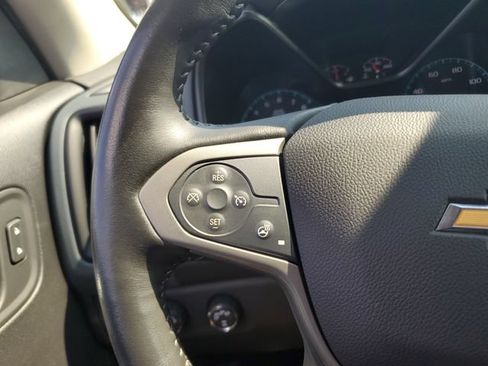 Used 2021 Chevrolet Colorado Z71 AWD/4WD image 24