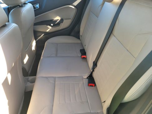 Used 2014 Ford Fiesta Titanium w/ Exterior Protection Package image 8