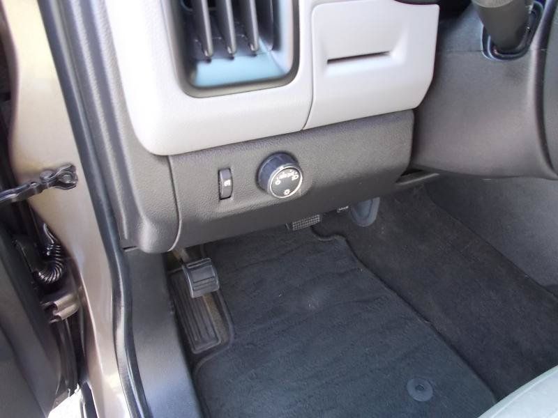 Used 2015 Chevrolet Colorado LT RWD image 29