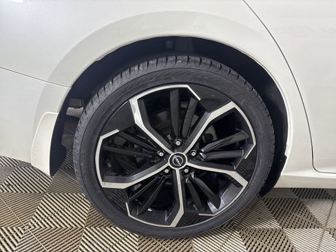 Used 2023 Nissan Altima 2.5 SR w/ SR Premium Package FWD image 26