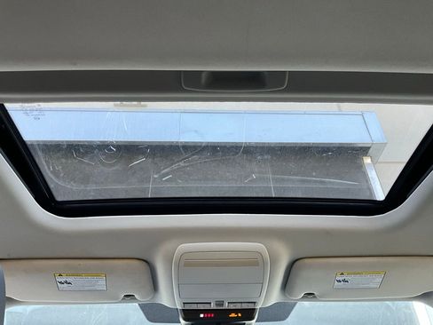 Used 2025 MAZDA CX-70 3.3 Turbo w/ Preferred Package image 18