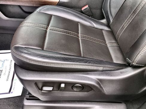 Used 2023 Chevrolet Silverado 1500 High Country image 12