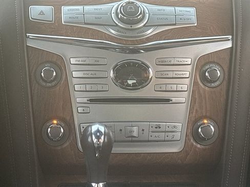 Used 2017 INFINITI QX80 Limited image 26