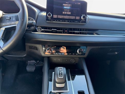 Used 2022 Mitsubishi Outlander SEL Black Edition image 22