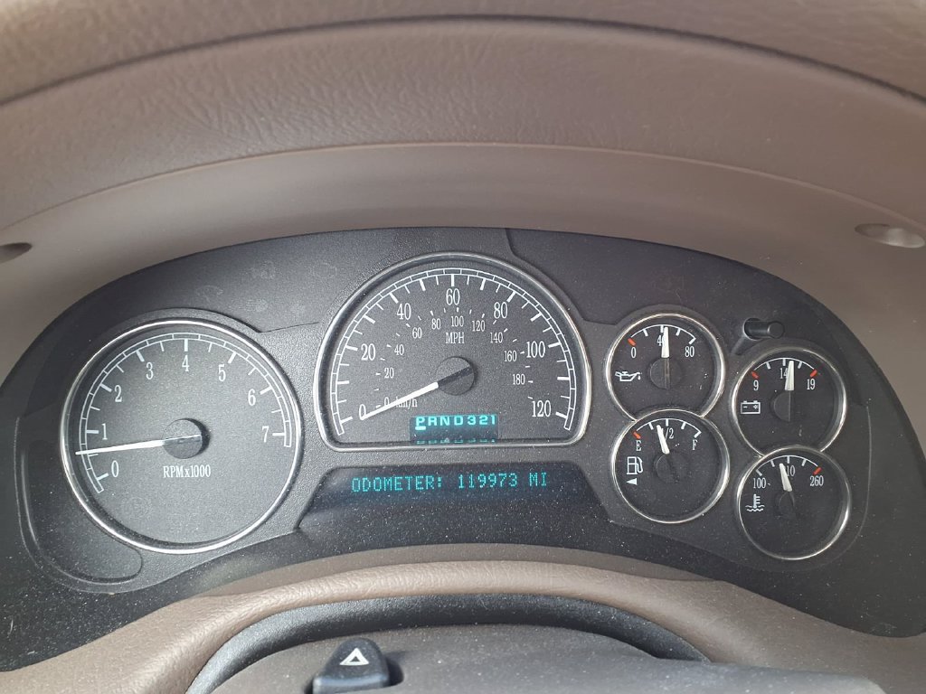 Used 2005 Buick Rainier CXL AWD/4WD image 15