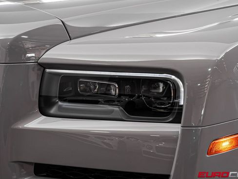 Used 2023 Rolls-Royce Cullinan Black Badge w/ Dark Exterior Package image 12