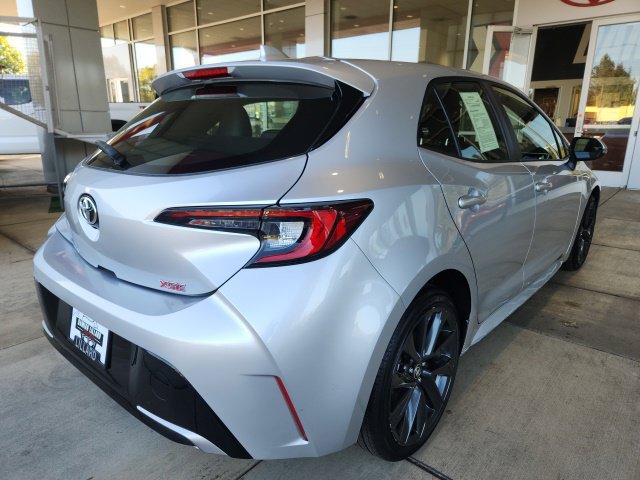 Used 2024 Toyota Corolla XSE FWD image 11