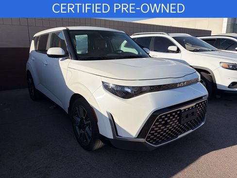 Certified 2024 Kia Soul EX w/ Option Group 015 FWD image 2