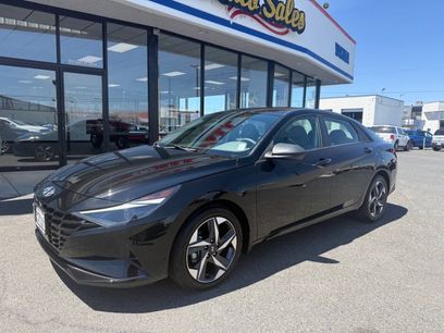 Used 2023 Hyundai Elantra SEL w/ Convenience Package
