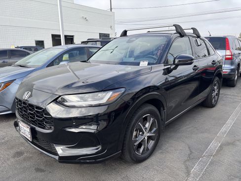 Certified 2023 Honda HR-V EX-L image 2