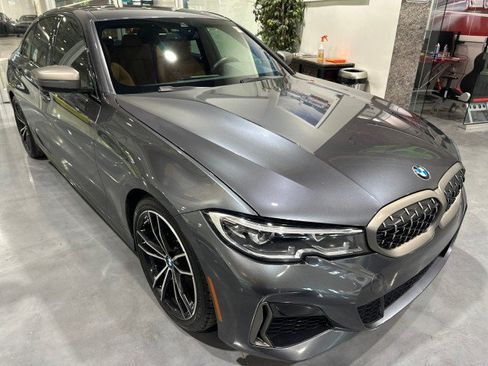 Used 2022 BMW M340i RWD image 12
