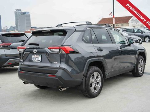 Used 2024 Toyota RAV4 XLE FWD image 6