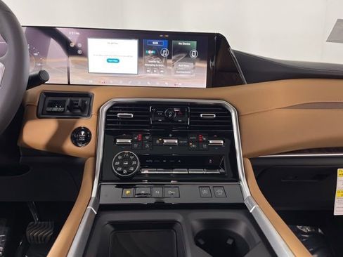 New 2026 Nissan Armada Platinum Reserve AWD/4WD image 25