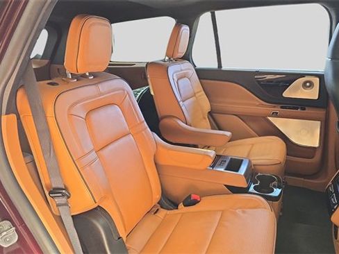 Used 2023 Lincoln Aviator Black Label Grand Touring image 15