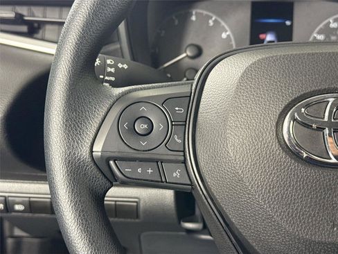 Used 2023 Toyota Corolla LE FWD image 17