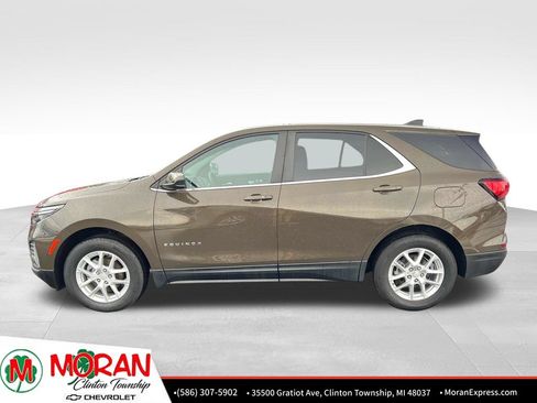 Certified 2024 Chevrolet Equinox LT FWD image 3