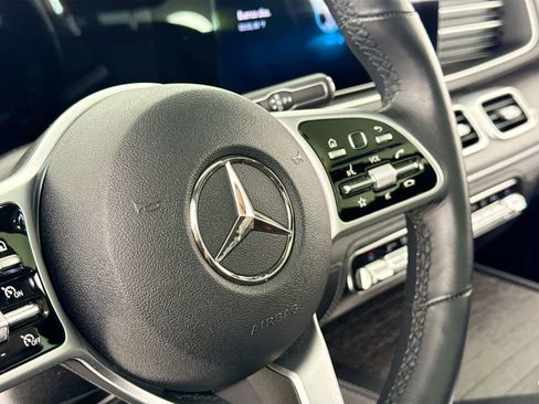 Used 2021 Mercedes-Benz GLS 450 4MATIC image 19