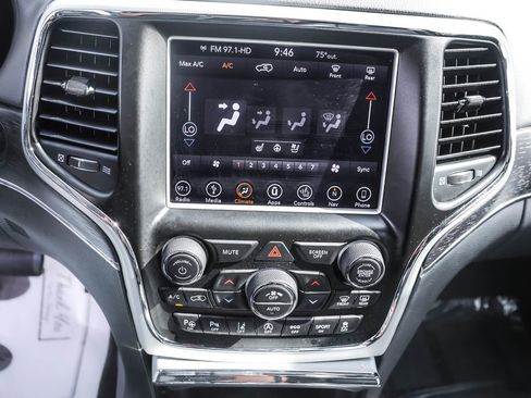 Used 2018 Jeep Grand Cherokee Summit AWD/4WD image 21