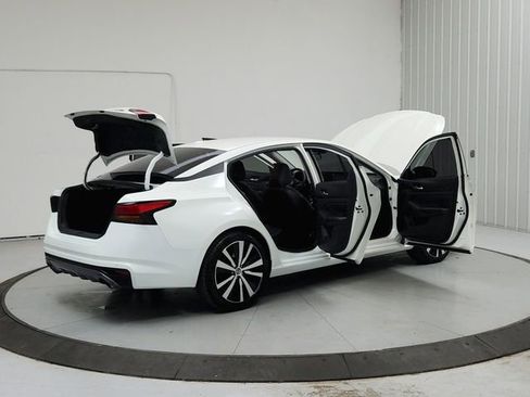 Used 2022 Nissan Altima 2.5 SR image 15