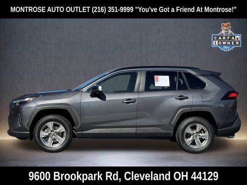 Used 2022 Toyota RAV4 XLE image 4