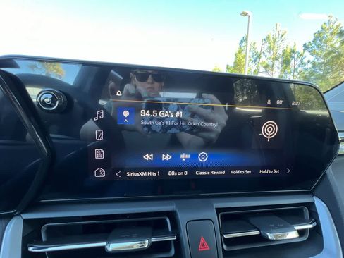 Used 2024 Chevrolet TrailBlazer LS w/ LS Convenience Package image 13