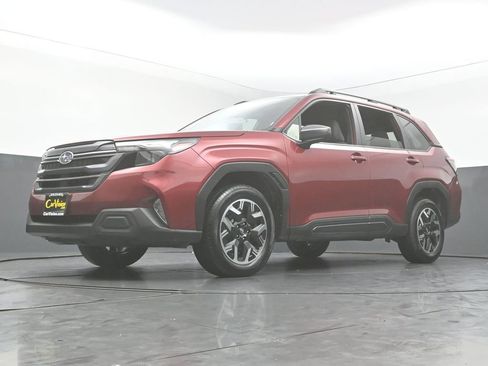 Used 2025 Subaru Forester Premium w/ Convenience Package #1 AWD/4WD image 48