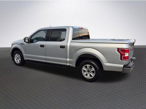 Used 2018 Ford F150 XLT RWD image 5
