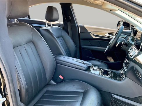 Used 2016 Mercedes-Benz CLS 400 image 8