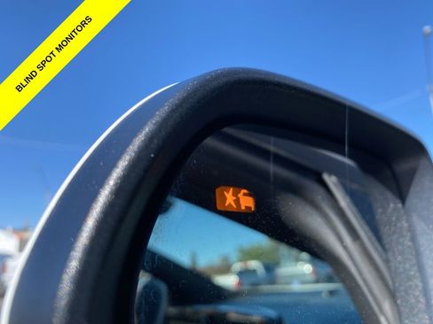 Used 2025 Chevrolet Equinox LT image 14