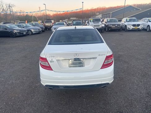 Used 2011 Mercedes-Benz C 300 4MATIC Sedan image 18