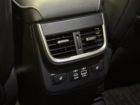 New 2025 Subaru Outback Limited AWD/4WD image 14