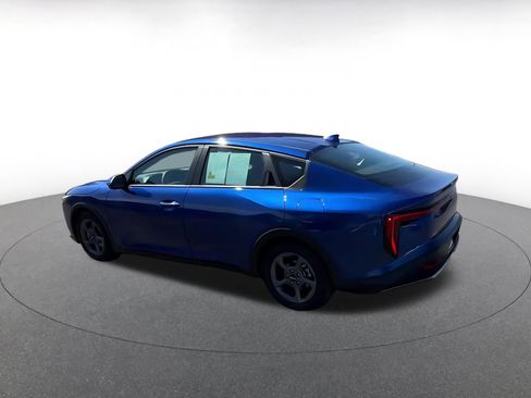 Used 2025 Kia K4 LXS image 10