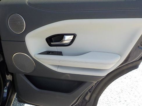 Used 2018 Land Rover Range Rover Evoque HSE image 23