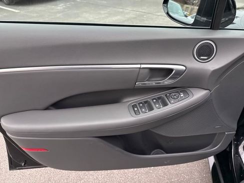 Used 2023 Hyundai Sonata SEL Plus image 9