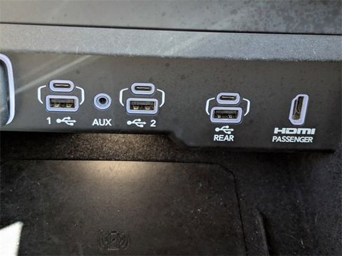 Used 2022 Jeep Grand Wagoneer Series III w/ Rear Seat Video Group 1 image 24