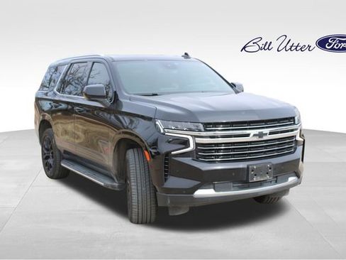 Used 2023 Chevrolet Tahoe LT image 3