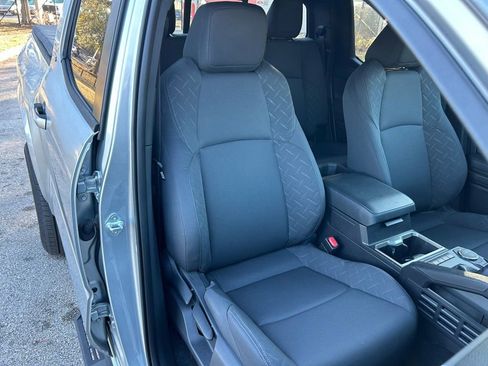 Used 2024 Toyota Tacoma SR5 w/ SR5 Upgrade Package image 15
