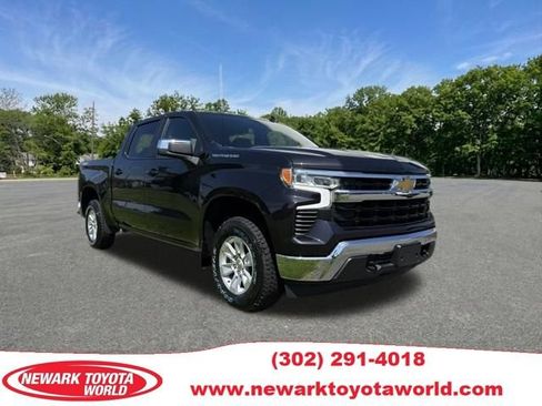 Used 2024 Chevrolet Silverado 1500 LT w/ Protection Package AWD/4WD image 1