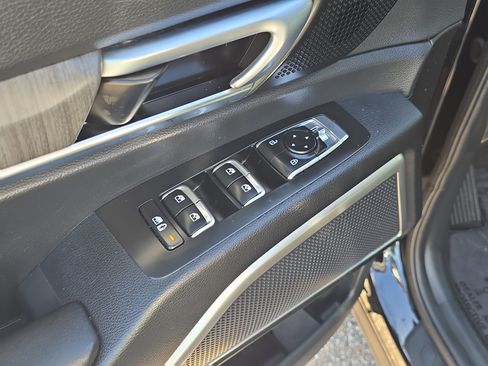 Used 2023 Kia Telluride EX FWD image 21