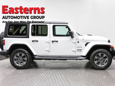 Used 2018 Jeep Wrangler Unlimited Sahara AWD/4WD image 80
