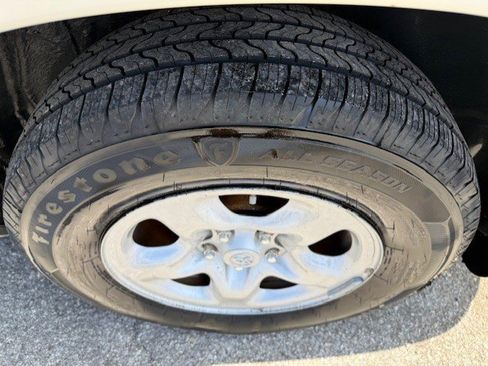 Used 2001 Toyota Highlander Limited image 7