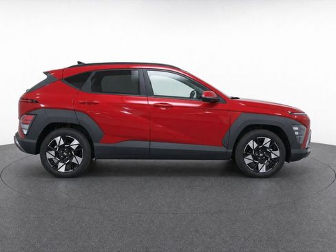 Used 2025 Hyundai Kona SEL FWD image 40