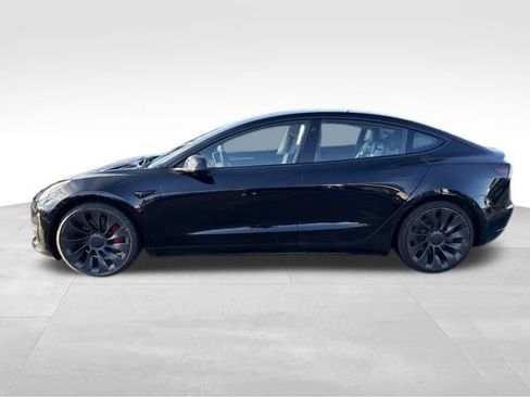 Used 2022 Tesla Model 3 Performance image 8