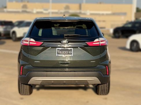 Used 2024 Ford Edge SEL w/ Convenience Package AWD/4WD image 6