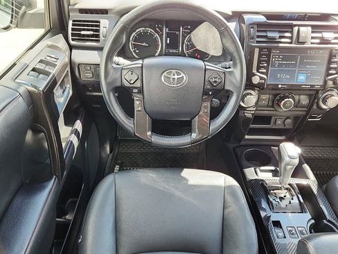 Used 2020 Toyota 4Runner TRD Off-Road Premium w/ Moonroof Package AWD/4WD image 11