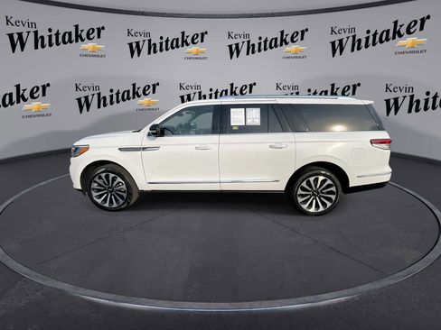 Used 2024 Lincoln Navigator L Reserve image 5